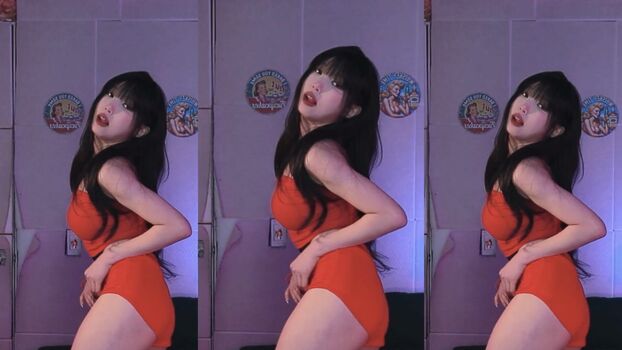 Full leaked Bossberry page private onlyfans photo