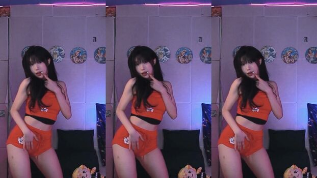 Full leaked Bossberry private onlyfans photo