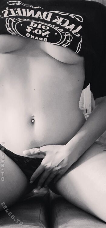 Full leaked Brandnew official private onlyfans photo