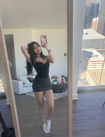 Full leaked Bratkylani private onlyfans photo