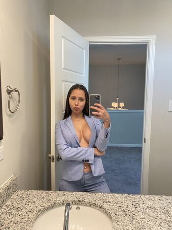Full leaked Breedeltoro private onlyfans photo