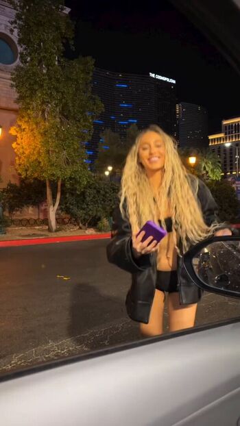 Full leaked Breemoon private onlyfans photo