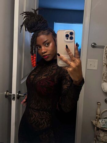 Full leaked Briaabeauty private onlyfans photo