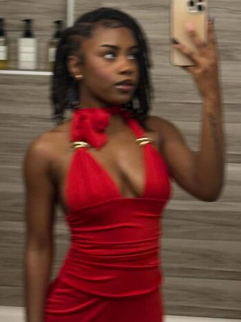 Full leaked Briaabeauty private onlyfans photo