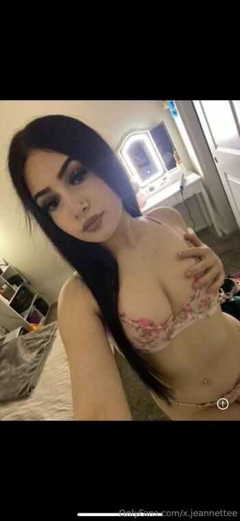 Full leaked Briibabyy private onlyfans photo