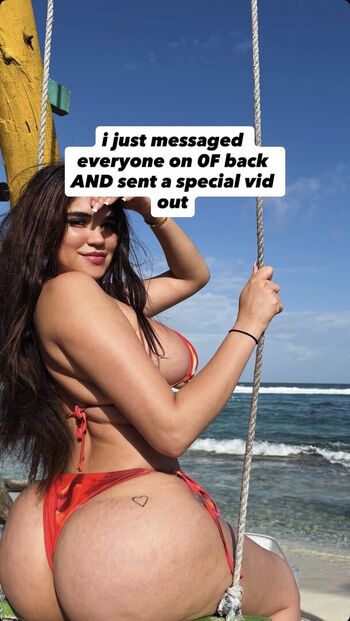 Full leaked Briiellas private onlyfans photo