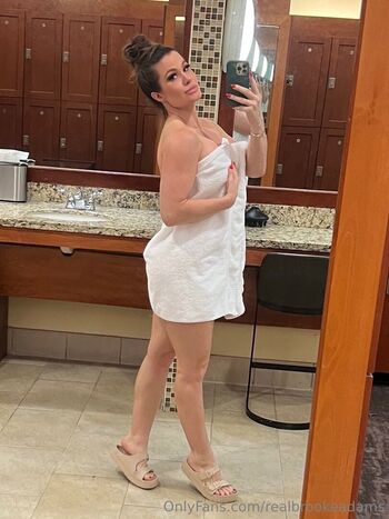 Full leaked Brooke adams private onlyfans photo