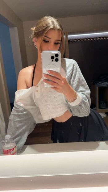 Full leaked Brooke monk  page private onlyfans photo