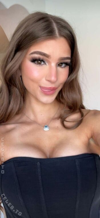 Full leaked Brooke monk private onlyfans photo