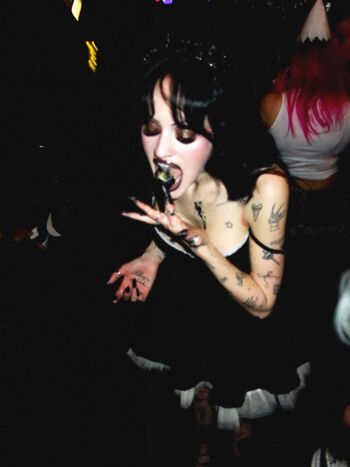 Full leaked Brookesharks private onlyfans photo