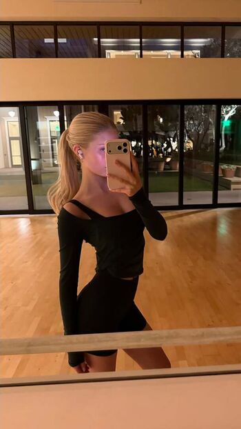 Full leaked Brooklyn eve private onlyfans photo