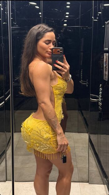 Full leaked Bruluccas private onlyfans photo