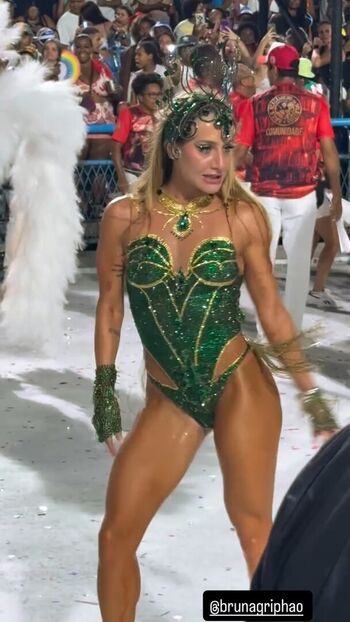 Full leaked Bruna griphao page private onlyfans photo
