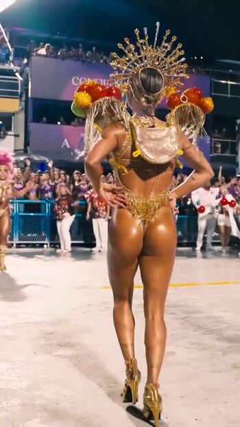 Full leaked Bruna griphao page private onlyfans photo