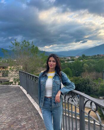 Full leaked Brunettestarbucksaddict private onlyfans photo