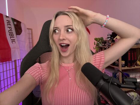 Full leaked Bubbell private onlyfans photo