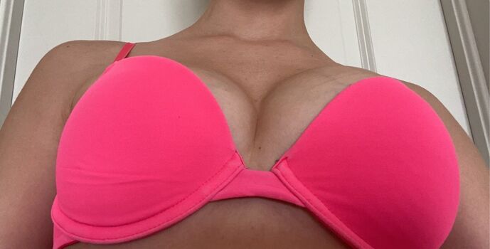 Full leaked Bubbles private onlyfans photo