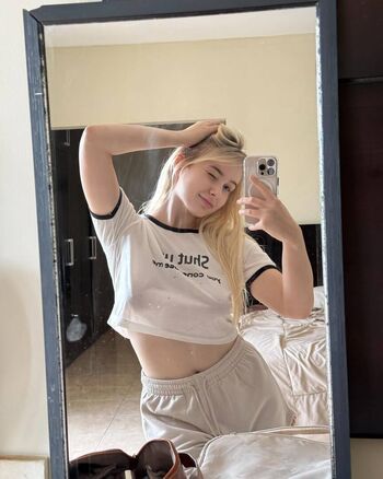 Full leaked Bulebarbie official private onlyfans photo