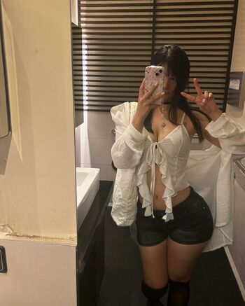 Full leaked Bunnirue page private onlyfans photo