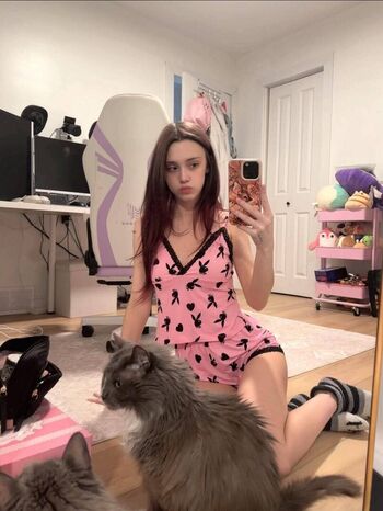 Full leaked Bunnygirlbree  page private onlyfans photo