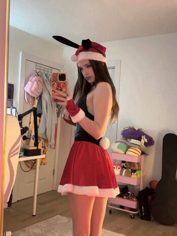 Full leaked Bunnygirlbree  page private onlyfans photo