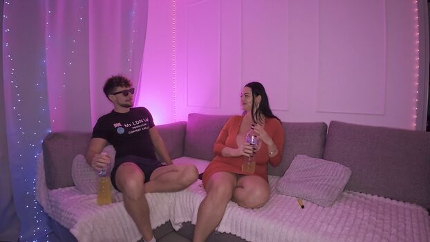 Full leaked Busty klara private onlyfans photo