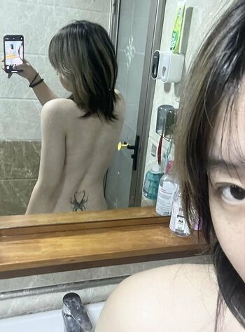 Full leaked Butterflyoo private onlyfans photo