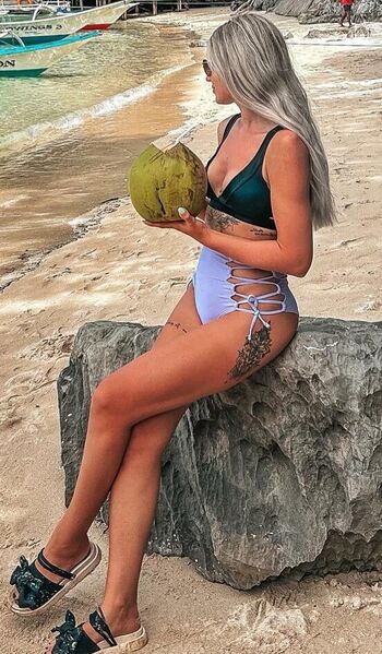 Full leaked Byubiancaa page private onlyfans photo