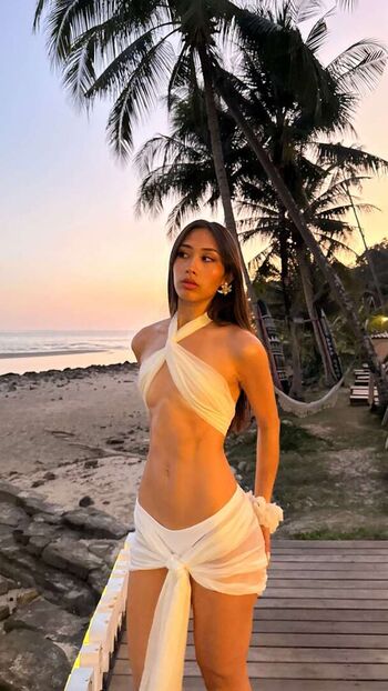 Full leaked Cait knight private onlyfans photo