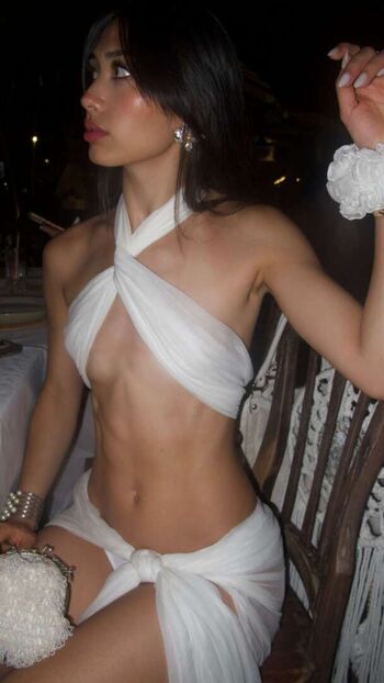 Full leaked Cait knight private onlyfans photo