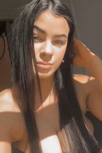 Full leaked Caitlin m page private onlyfans photo