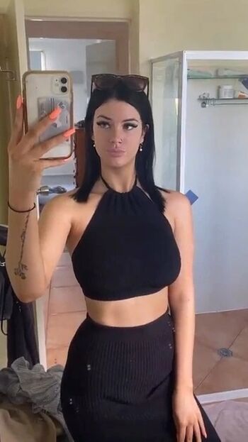 Full leaked Caitlin m private onlyfans photo