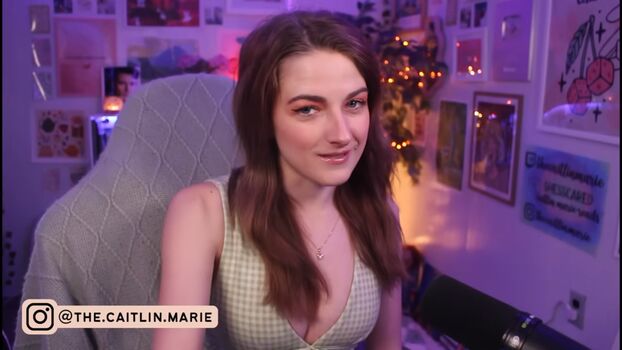 Full leaked Caitlin marie reacts private onlyfans photo