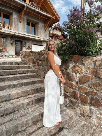 Full leaked Caitlin perriam page private onlyfans photo