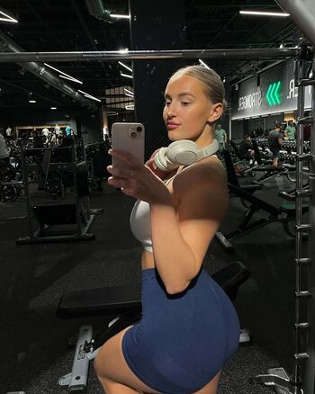 Full leaked Caitlin perriam private onlyfans photo