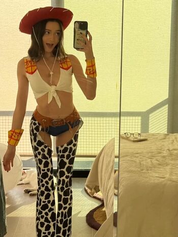 Full leaked Caitlinerinoneill  page private onlyfans photo