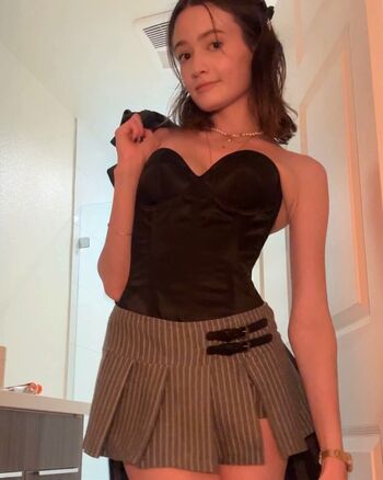 Full leaked Caitlinerinoneill  page private onlyfans photo