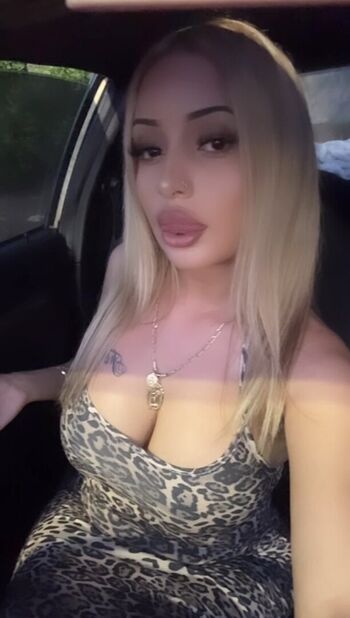 Full leaked Cakezstah private onlyfans photo