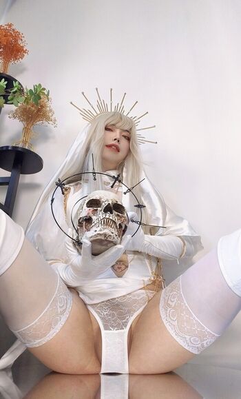 Full leaked Calir cc page private onlyfans photo