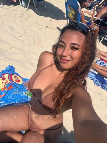 Full leaked Camilaferreirai page private onlyfans photo