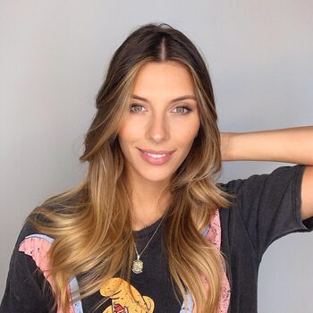 Full leaked Camille cerf private onlyfans photo