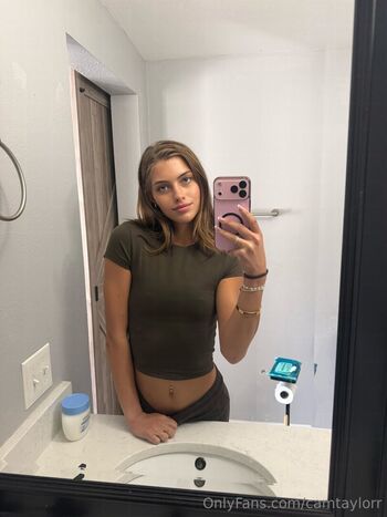 Full leaked Camtaylorr private onlyfans photo