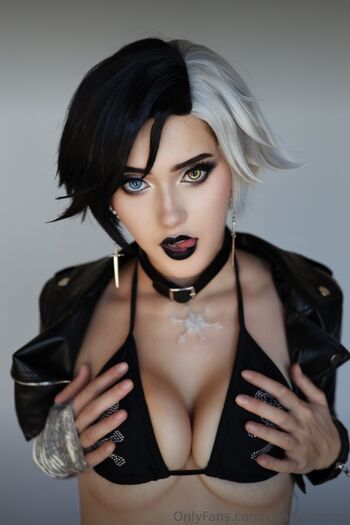 Full leaked Candylion  page private onlyfans photo