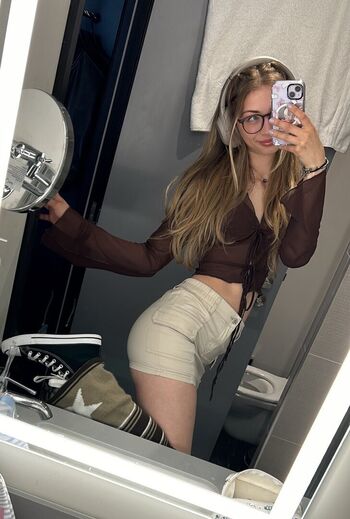 Full leaked Capybaraclutchs private onlyfans photo