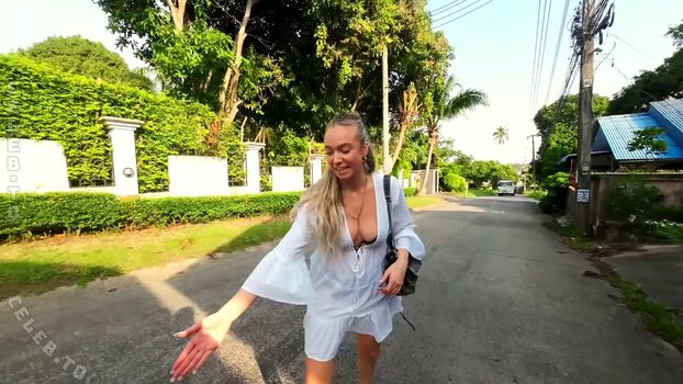 Full leaked Caramella private onlyfans photo