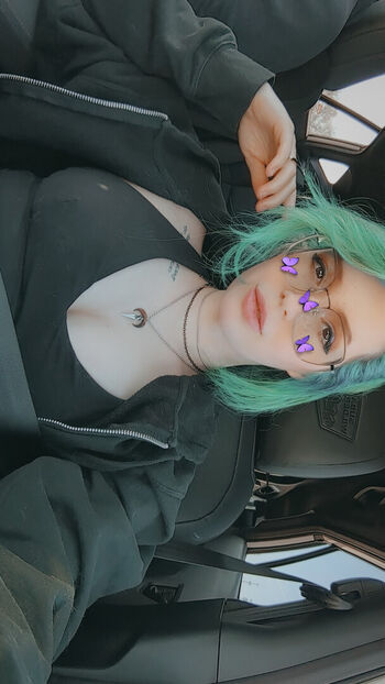 Full leaked Carbunny private onlyfans photo