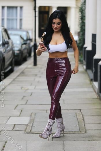 Full leaked Carla howe private onlyfans photo