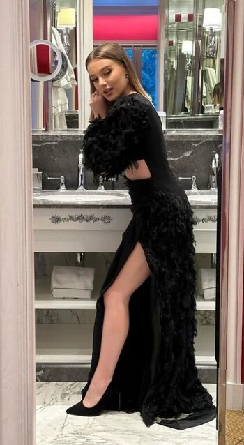 Full leaked Carla lazzari private onlyfans photo