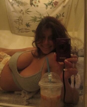 Full leaked Carly private onlyfans photo