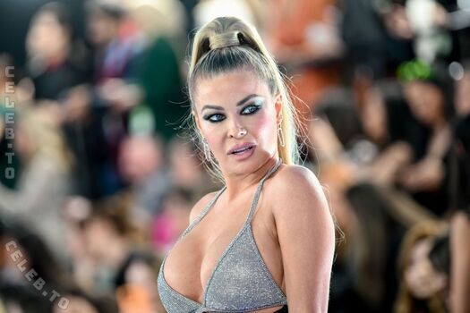 Full leaked Carmen electra private onlyfans photo